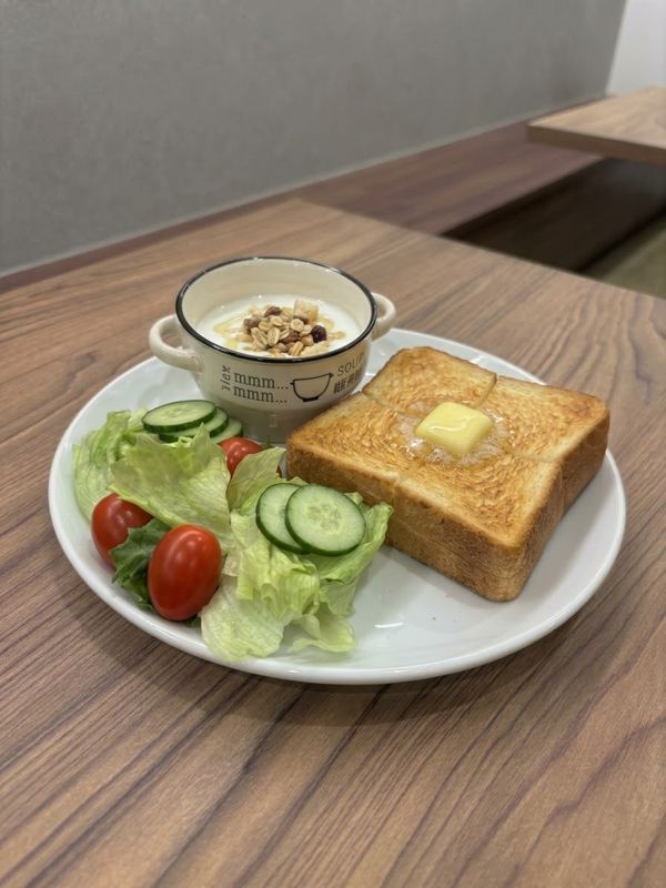 トーストのモーニングセット